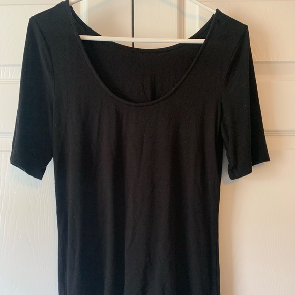 Scoop neck 1/4 sleeve - Picture 2 of 2